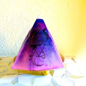 NWT Mountain Moon Blueberry Candle